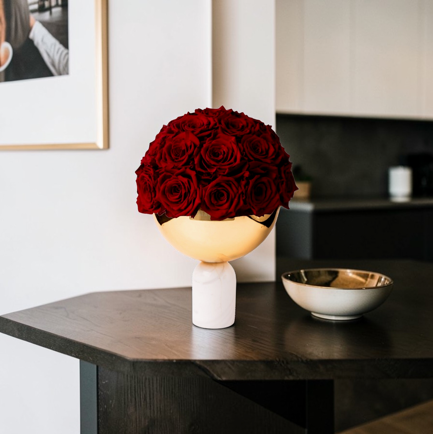 Lux Marmor Bowl Infinity Vase