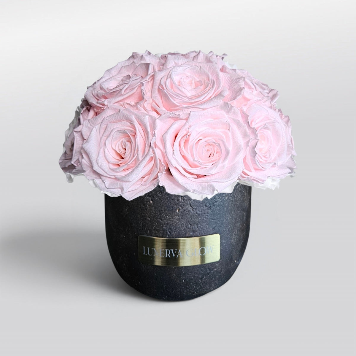 Black Solid Vase S | Metallic Gold