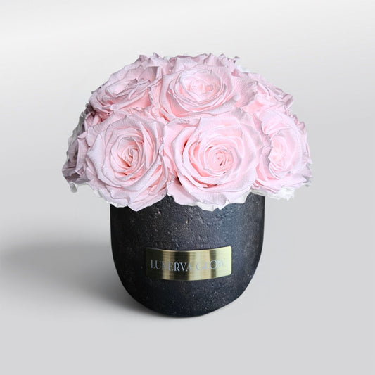 Black Solid Vase S | Bridalpink