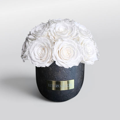 Black Solid Vase S | Metallic Gold