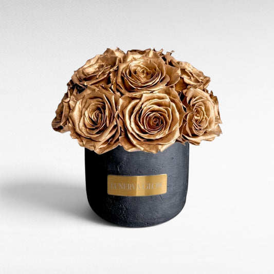Black Solid Beton Vase XS|Metallic Gold