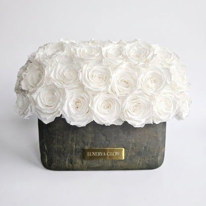 Black-Gold Oval Vase| Bridalpink