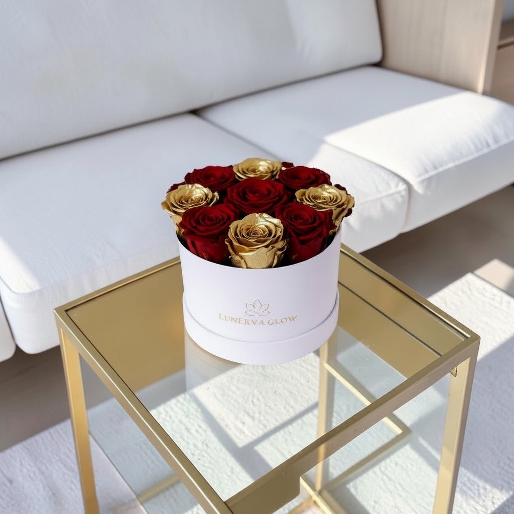 White Round Flowerbox Gold/Red
