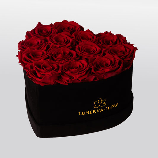 Rote konservierte Rosen in Herzform Flowerbox aus Samt | LUNERVA GLOW 