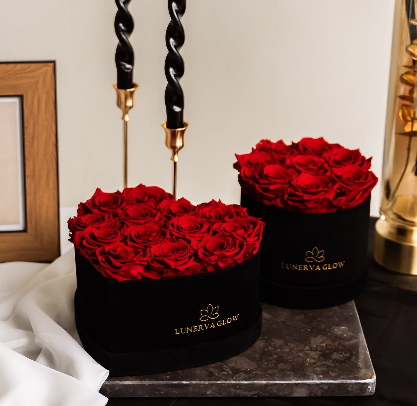 Black Velvet Flowerbox |Red|S