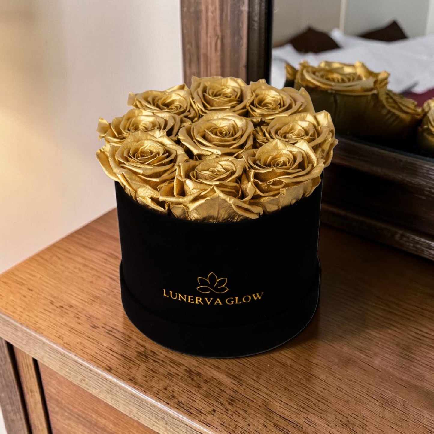 Black Velvet Flowerbox |Gold