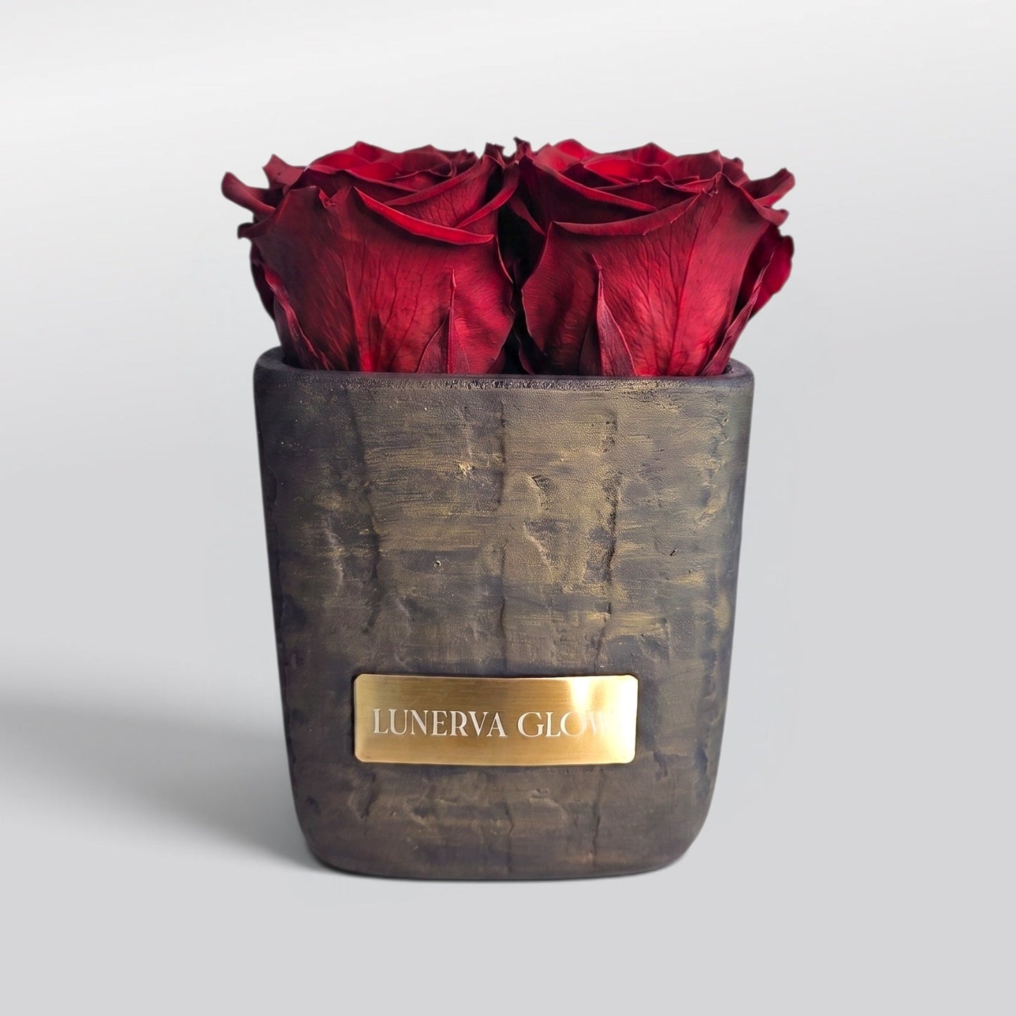 Square Vase Gold/Black| White