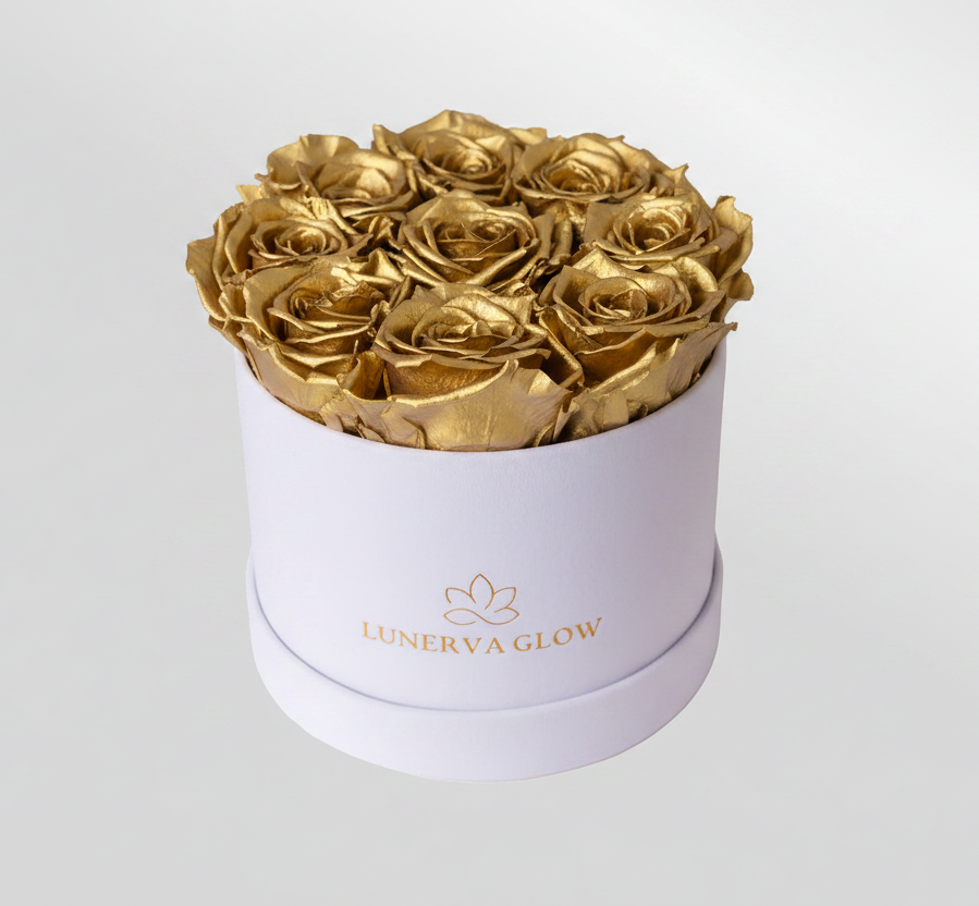 Weisse Infinity Blumen aus Samt mit echten konservierten Goldenen Rosen| Geschenk zum Weihnachten |LUNERVA GLOW 