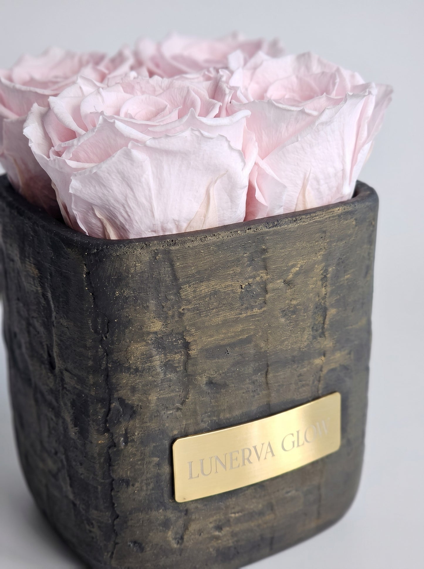 Square Vase Gold/Black| Bridalpink
